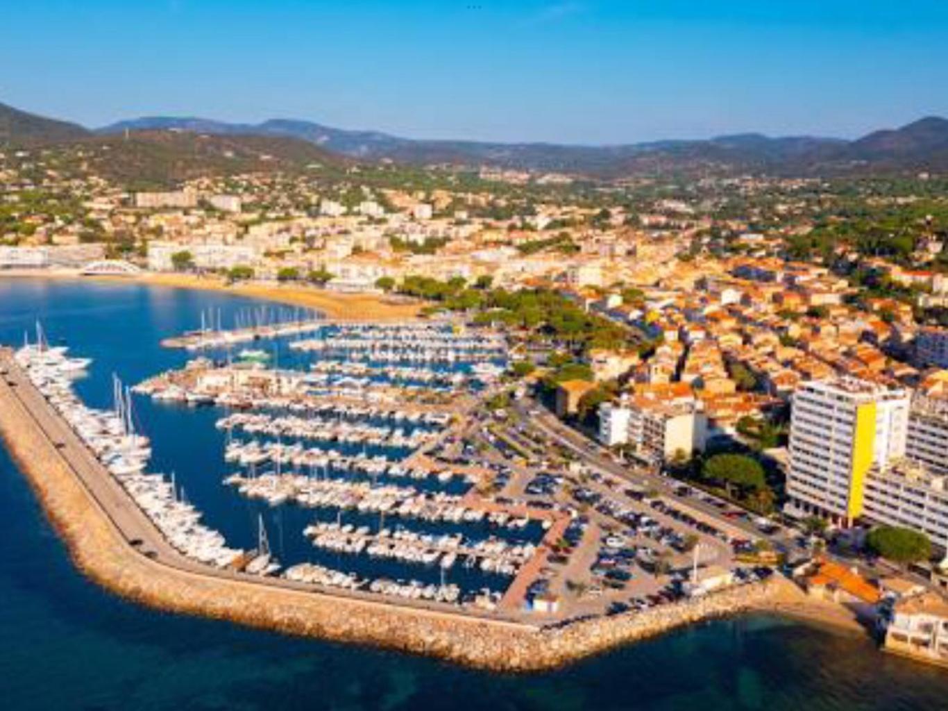 Residence 4 Etoiles Port Marine Sainte-Maxime Dış mekan fotoğraf